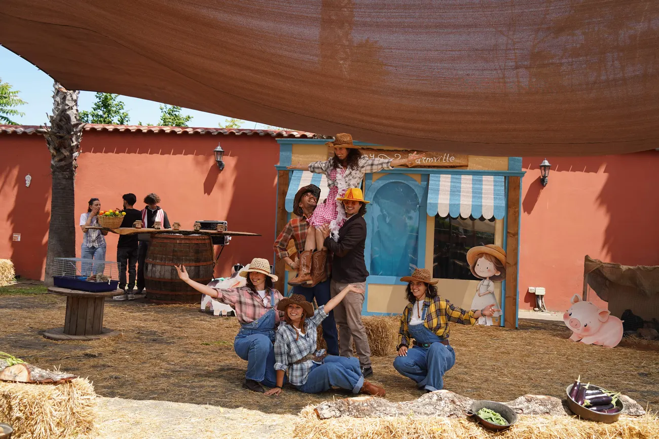 Lo spettacolo per le classi in masseria